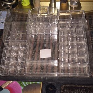 Makeup organizer